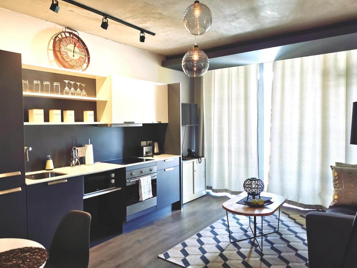 Modern Apartments เคปทาวน์ ภายนอก รูปภาพ